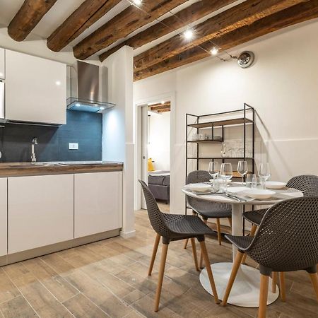 Appartamento San Marco Pied-A-Terre - Accademia By Wonderful Italy Venezia Esterno foto