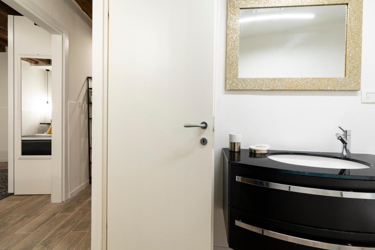 Appartamento San Marco Pied-A-Terre - Accademia By Wonderful Italy Venezia Esterno foto